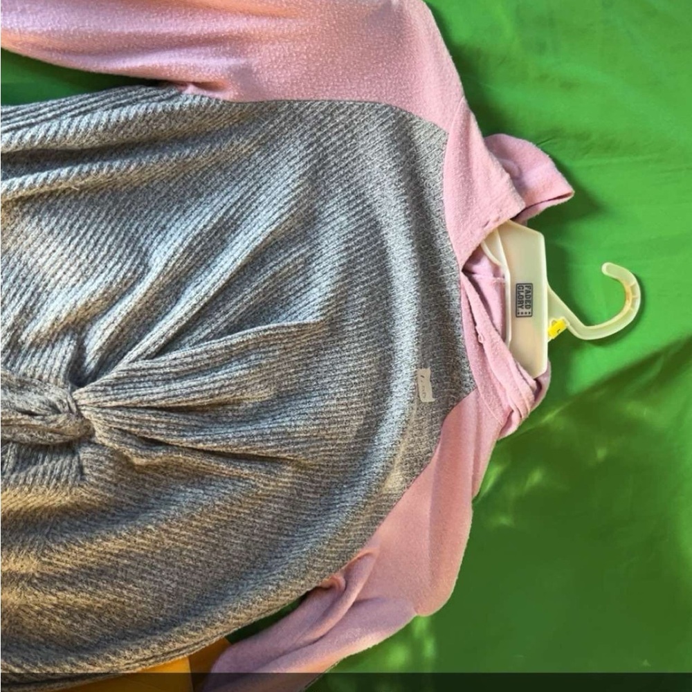 Elegant Pink and Gray Long Sleeve Women's Top